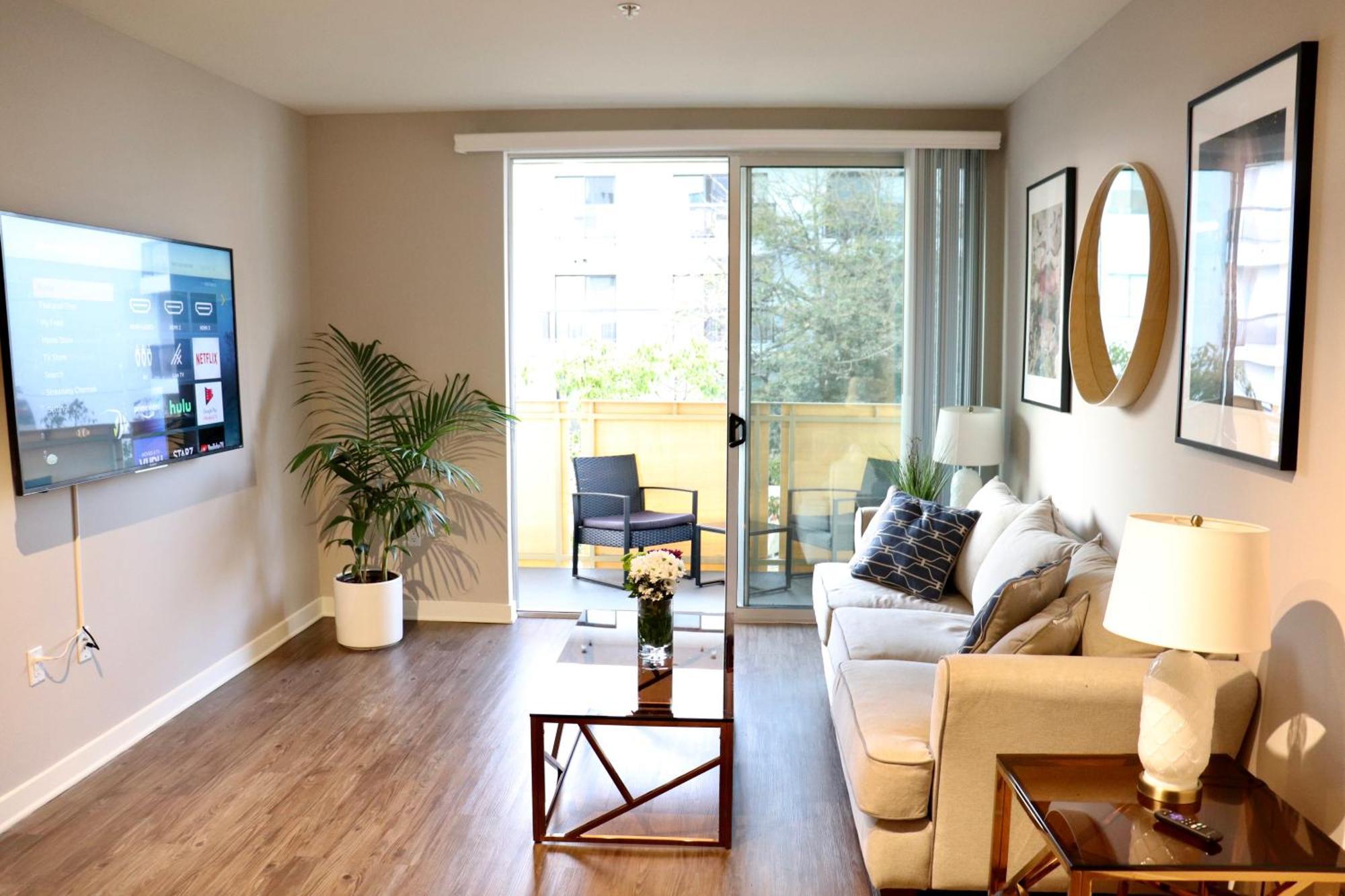 Heart Of Santa Monica 2 Bedroom 2 Bath Appartamento *